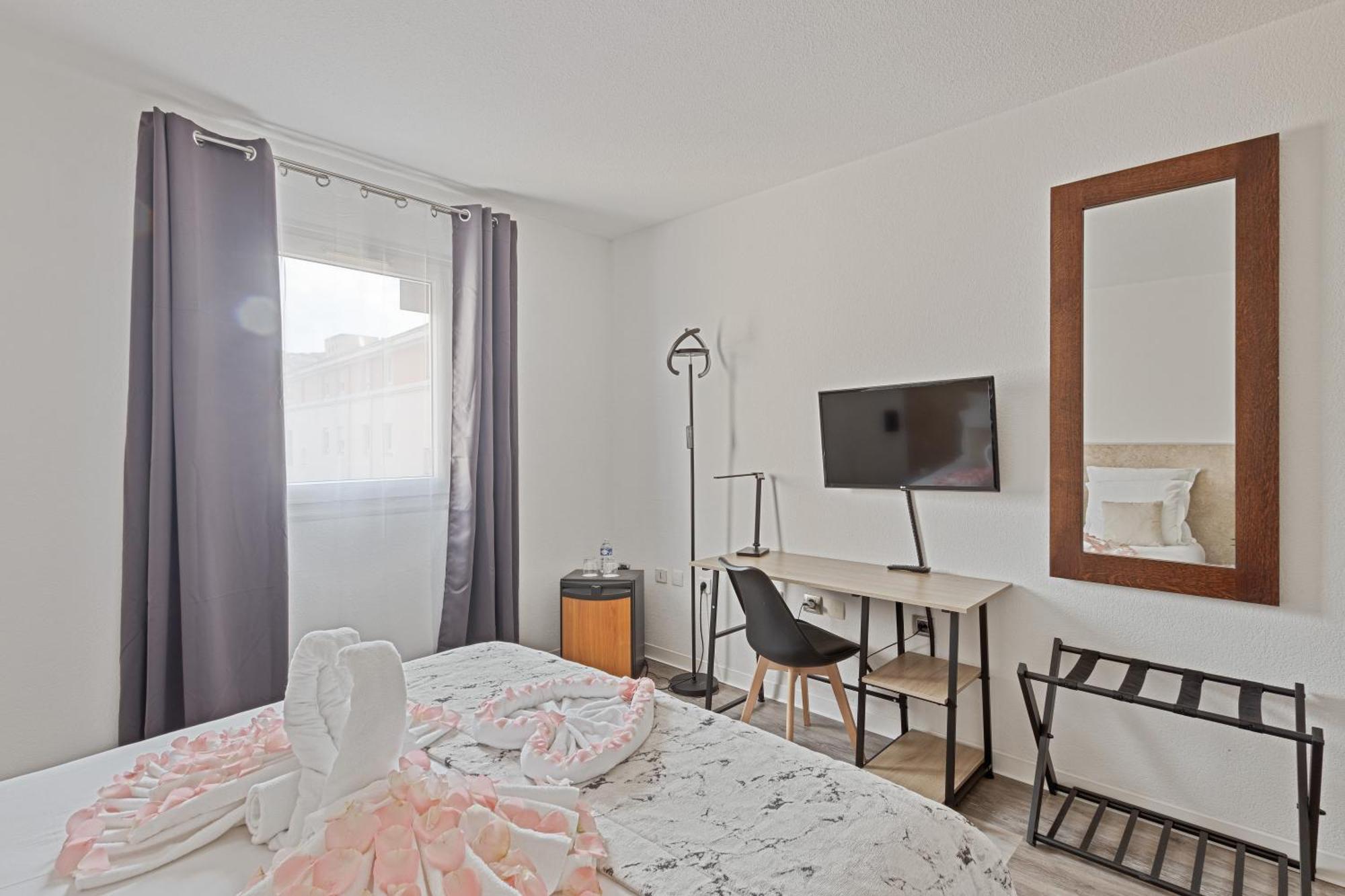 Hôtel Provence Draguignan Buitenkant foto